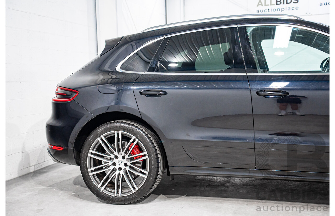 01/2016 Porsche Macan Turbo (AWD) MY16 4d Wagon Jet Black Metallic Twin Turbo V6 3.6L