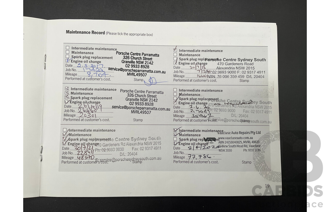 01/2016 Porsche Macan Turbo (AWD) MY16 4d Wagon Jet Black Metallic Twin Turbo V6 3.6L