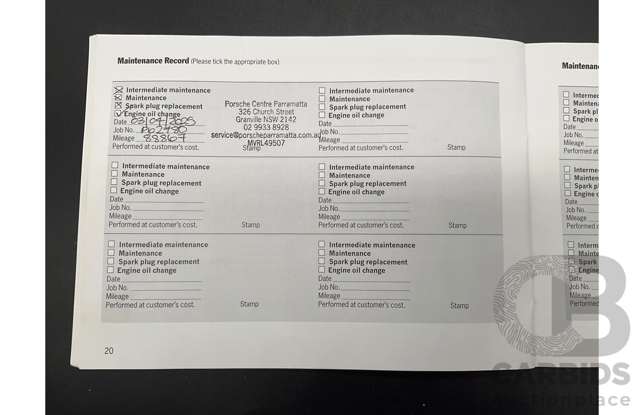 01/2016 Porsche Macan Turbo (AWD) MY16 4d Wagon Jet Black Metallic Twin Turbo V6 3.6L