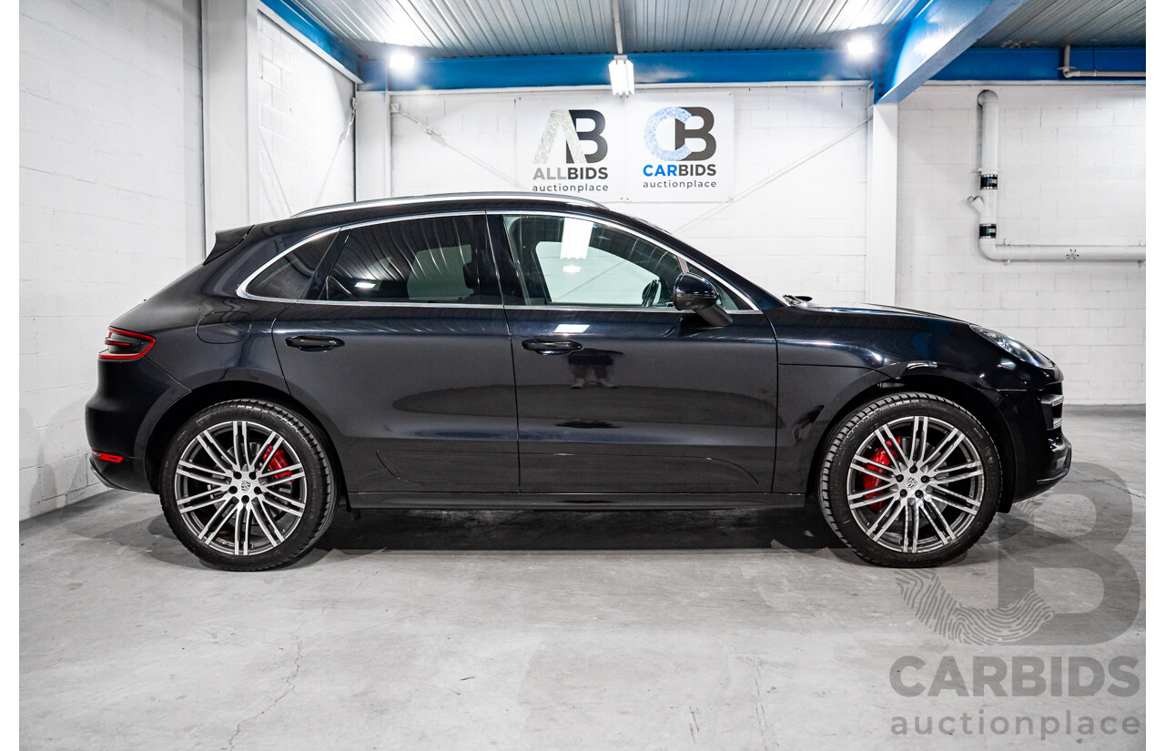 01/2016 Porsche Macan Turbo (AWD) MY16 4d Wagon Jet Black Metallic Twin Turbo V6 3.6L