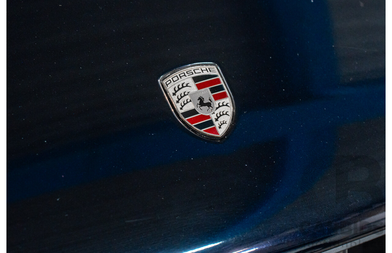 01/2016 Porsche Macan Turbo (AWD) MY16 4d Wagon Jet Black Metallic Twin Turbo V6 3.6L