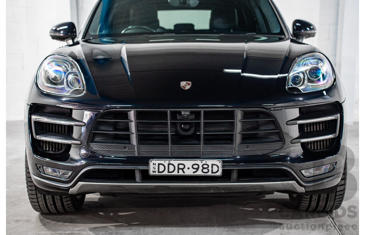 01/2016 Porsche Macan Turbo (AWD) MY16 4d Wagon Jet Black Metallic Twin Turbo V6 3.6L