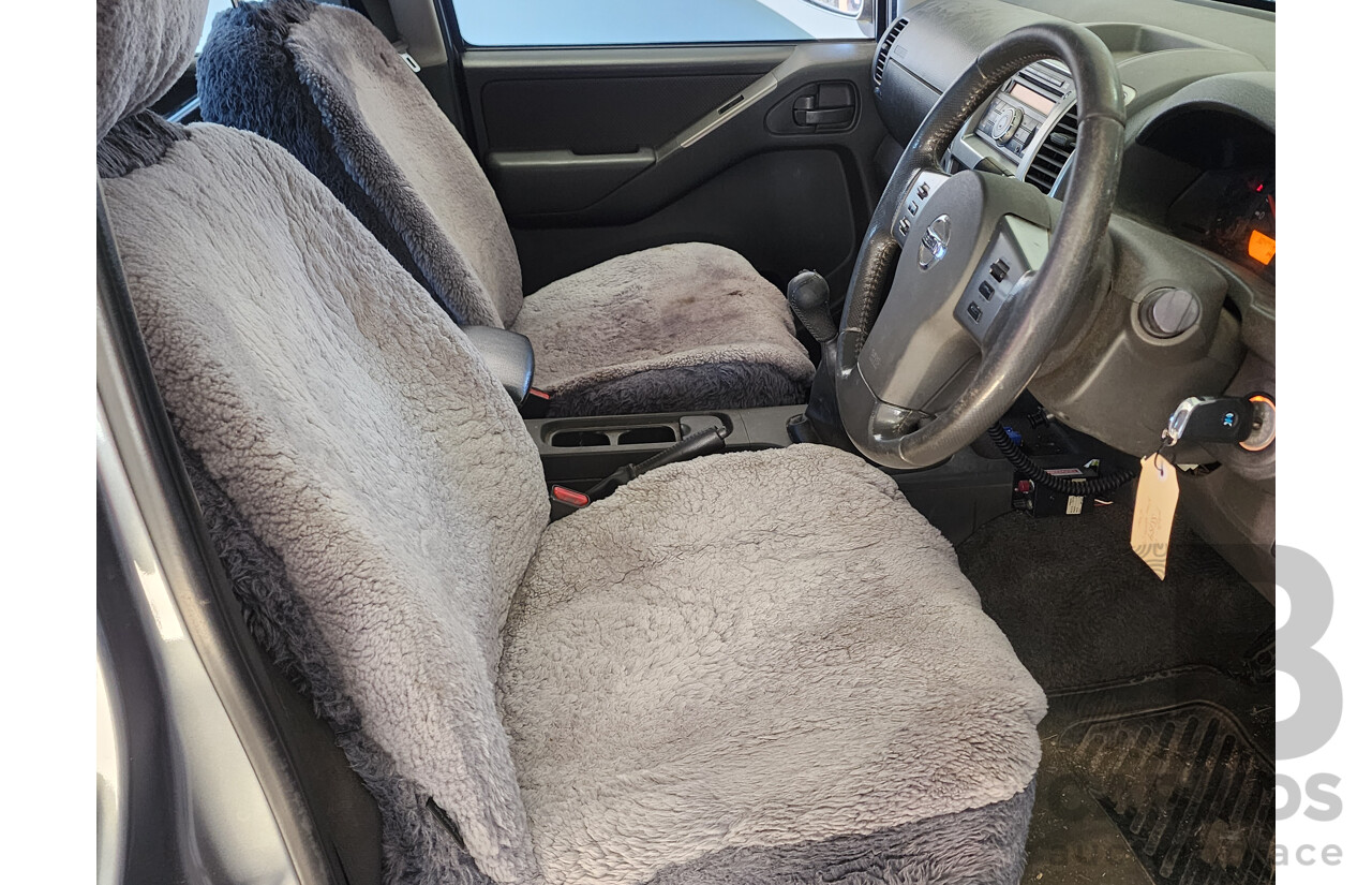 8/2011 Nissan Navara ST (4x4) D40 Dual Cab P/Up Grey 2.5L