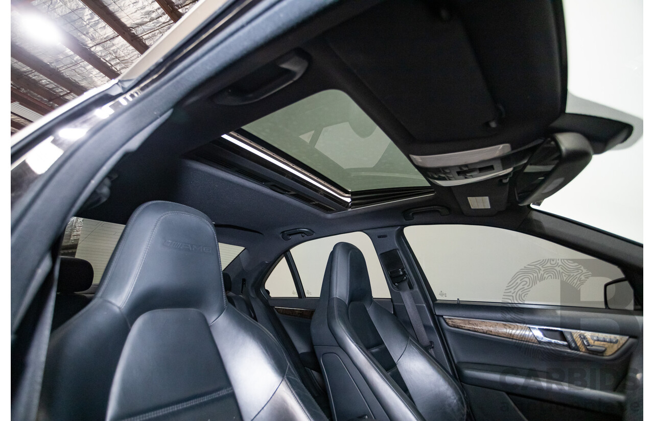 03/2009 Mercedes-Benz C63 AMG W204 4D Sedan Obsidian Black Metallic V8 6.2L