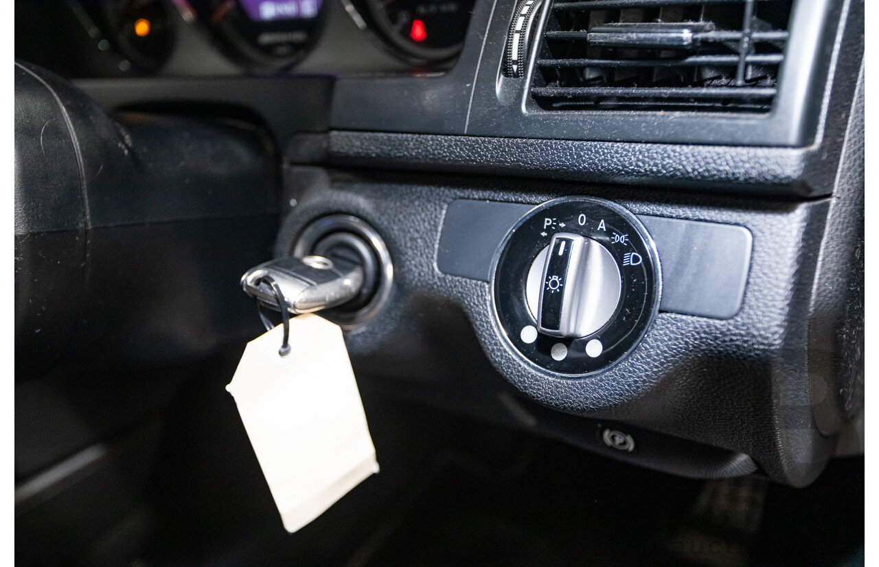 03/2009 Mercedes-Benz C63 AMG W204 4D Sedan Obsidian Black Metallic V8 6.2L