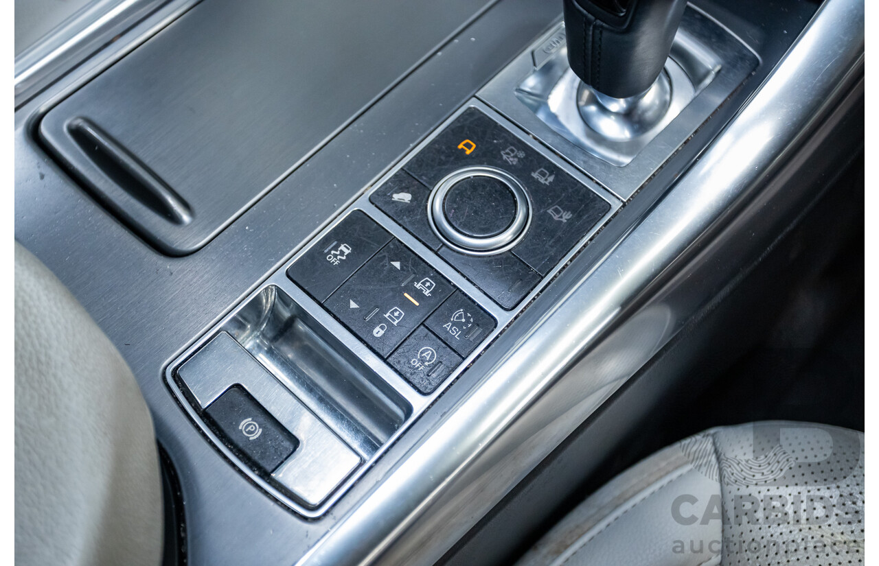 03/2014 Range Rover Range Rover Sport 3.0 TDV6 SE (AWD) LW 4D Wagon Fuji White Turbo Diesel 3.0L