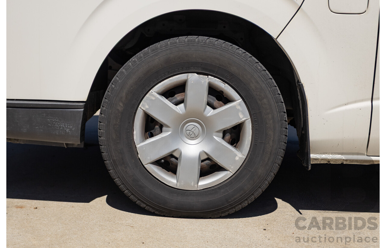 7/2008 Toyota Hiace Commuter KDH223R MY07 UPGRADE Bus White 3.0L - 10 seats