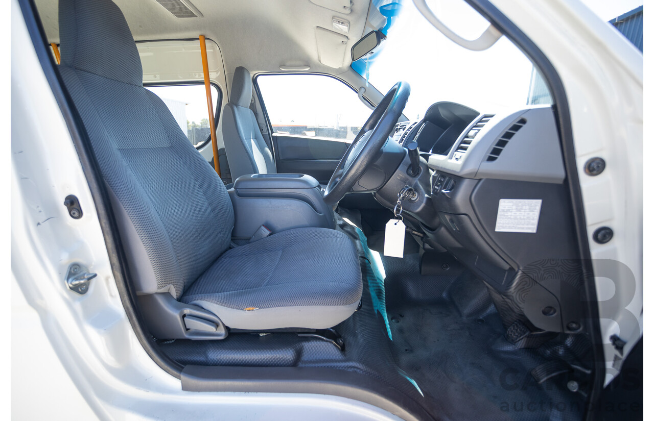 7/2008 Toyota Hiace Commuter KDH223R MY07 UPGRADE Bus White 3.0L - 10 seats