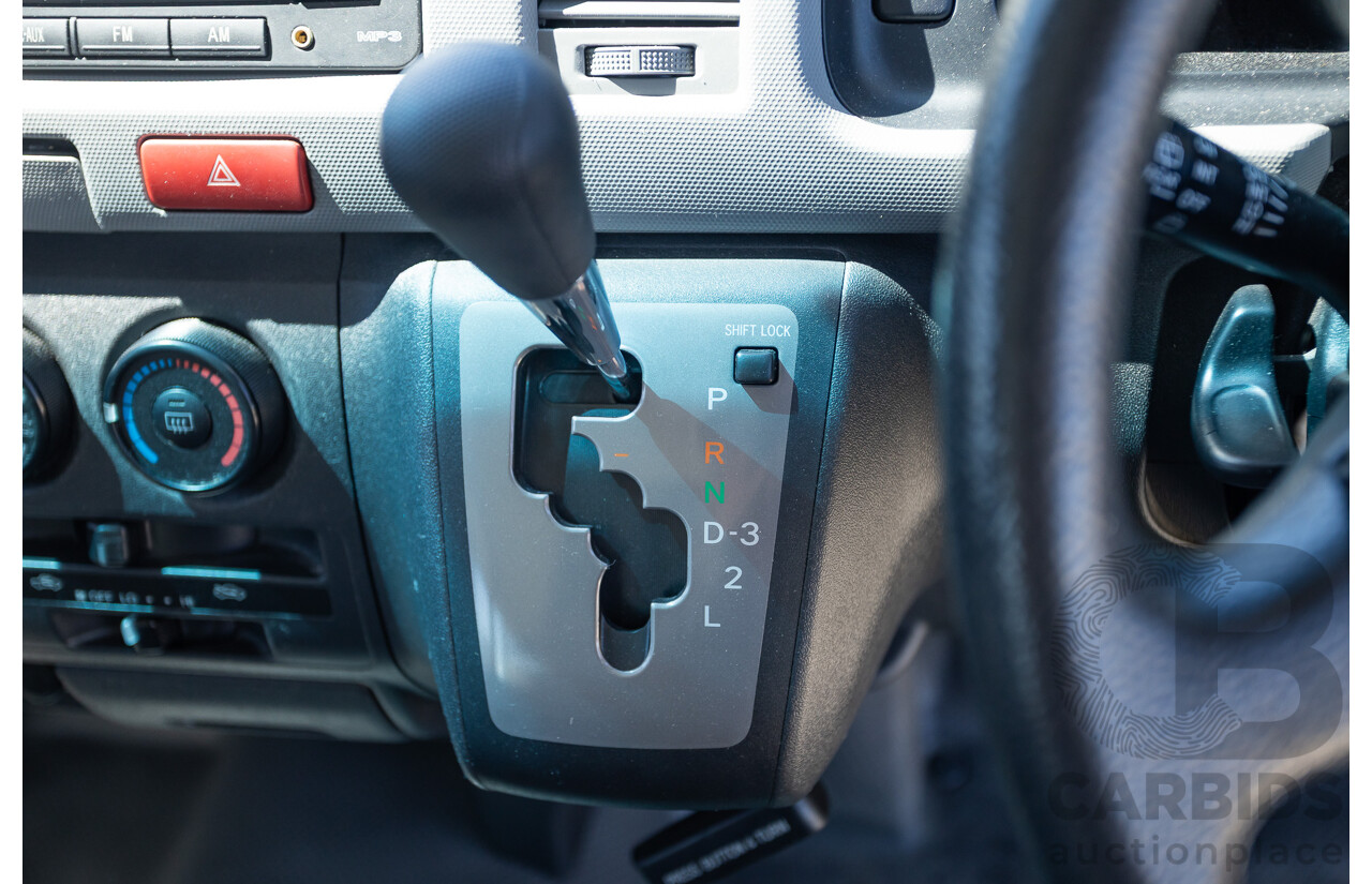 7/2008 Toyota Hiace Commuter KDH223R MY07 UPGRADE Bus White 3.0L - 10 seats