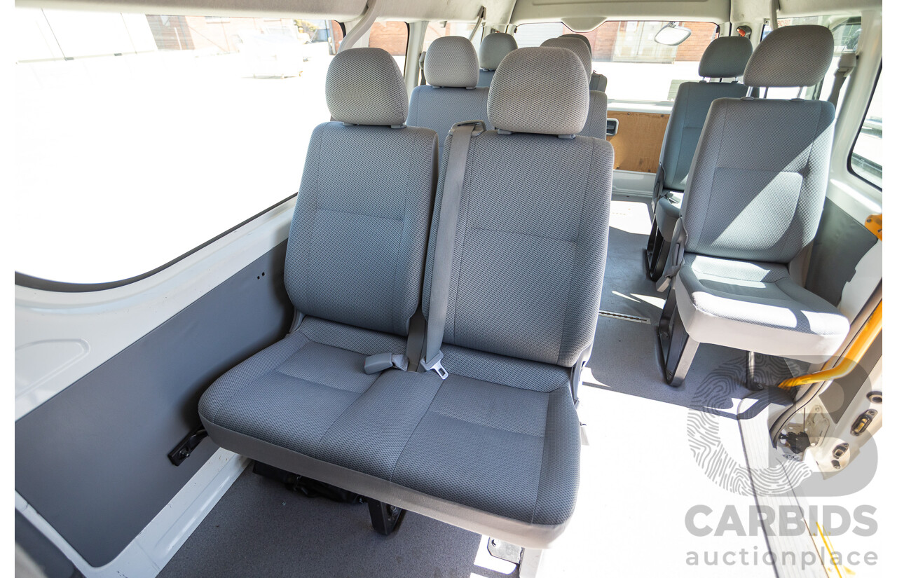 7/2008 Toyota Hiace Commuter KDH223R MY07 UPGRADE Bus White 3.0L - 10 seats