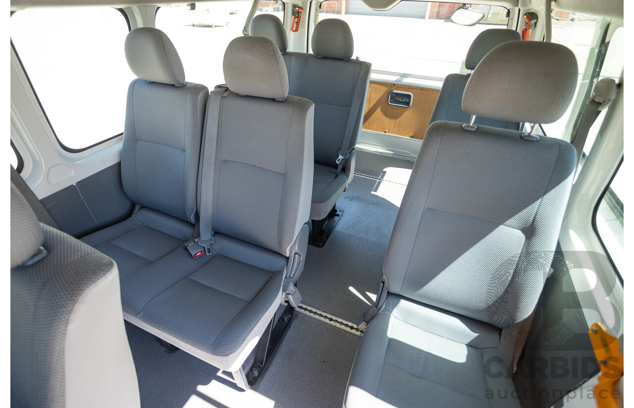 7/2008 Toyota Hiace Commuter KDH223R MY07 UPGRADE Bus White 3.0L - 10 seats