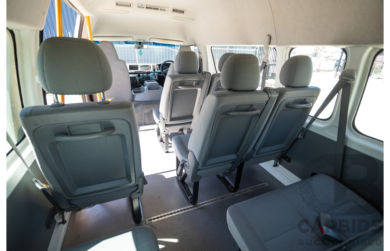 7/2008 Toyota Hiace Commuter KDH223R MY07 UPGRADE Bus White 3.0L - 10 seats
