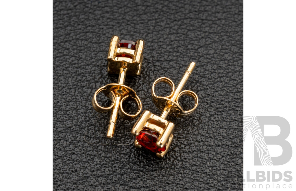 BRAND NEW - 9ct Yellow Gold Garnet Stud Earrings, 4.5mm, 1.05 Grams