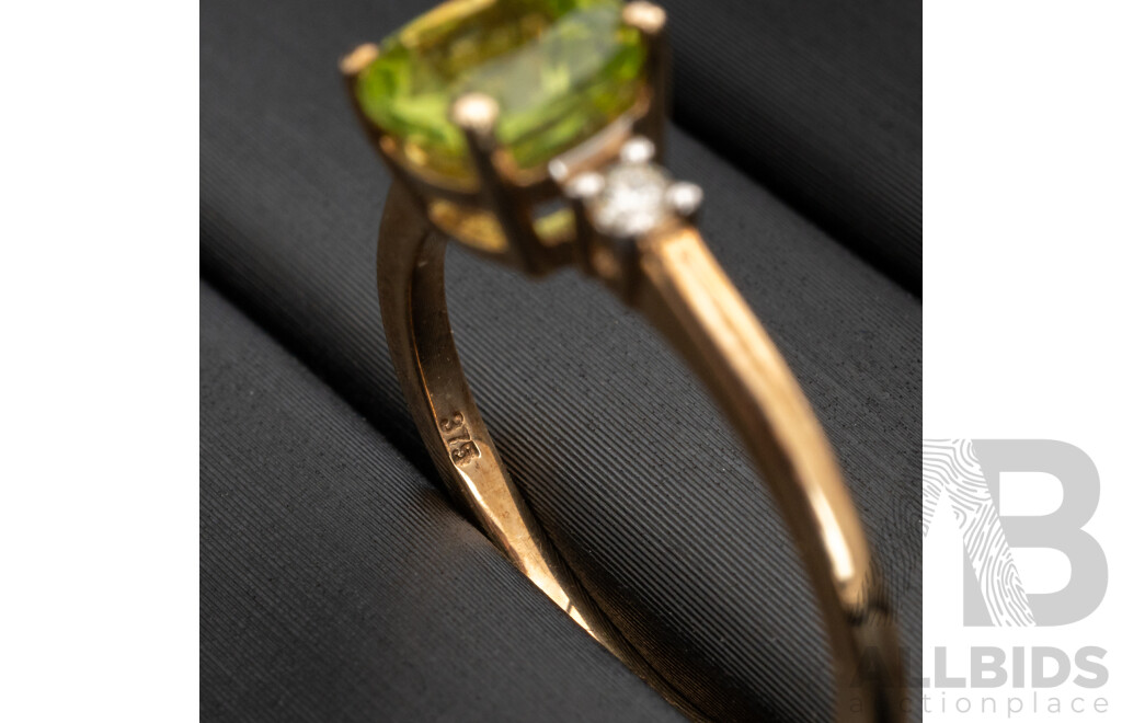 BRAND NEW - 9ct Yellow Gold Peridot & Diamond Ring, TDW0.06ct, Size L, 1.78 Grams