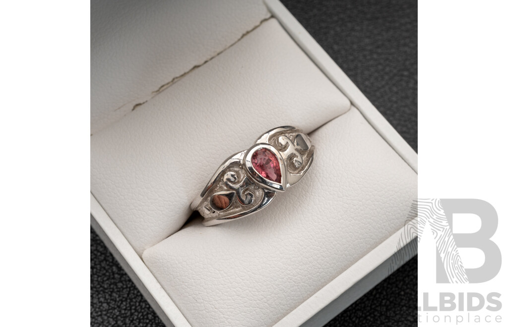 BRAND NEW - 9ct White Gold Pink Tourmaline Saddle Ring, Size M, 6.84 Grams