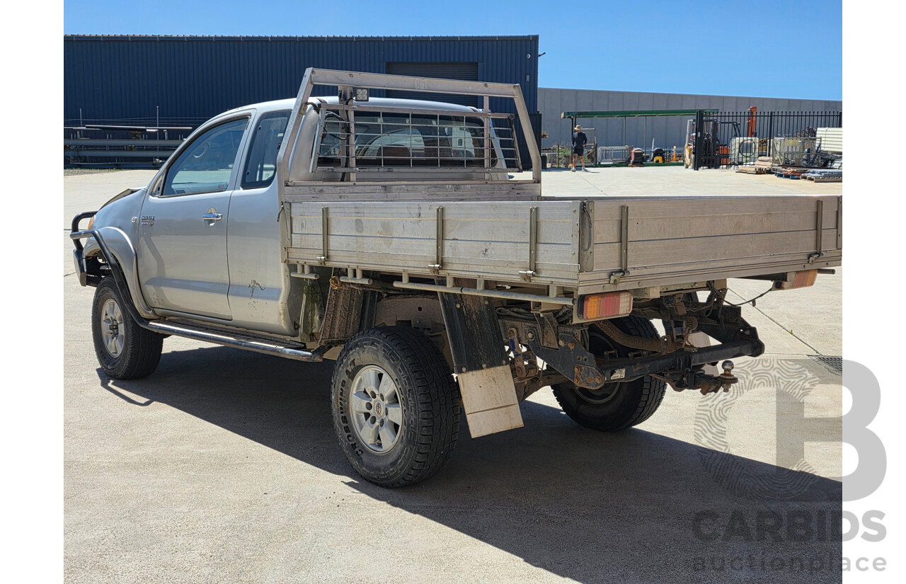 4/2007 Toyota Hilux SR5 (4x4) KUN26R 07 UPGRADE Dual Cab P/Up Silver Turbo Diesel 3.0L - WOVR N/A