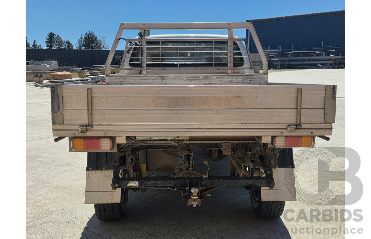 4/2007 Toyota Hilux SR5 (4x4) KUN26R 07 UPGRADE Dual Cab P/Up Silver Turbo Diesel 3.0L - WOVR N/A