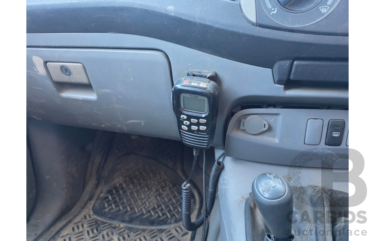 4/2007 Toyota Hilux SR5 (4x4) KUN26R 07 UPGRADE Dual Cab P/Up Silver Turbo Diesel 3.0L - WOVR N/A