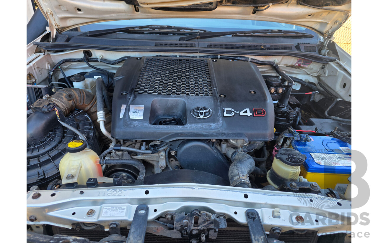 4/2007 Toyota Hilux SR5 (4x4) KUN26R 07 UPGRADE Dual Cab P/Up Silver Turbo Diesel 3.0L - WOVR N/A