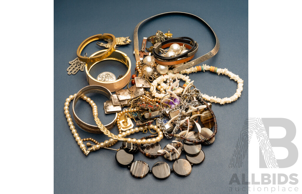 Collection of Vintage Jewellery Including Silver Collar Necklet & Amethyset Geode Necklace - Total 591.0 Grams