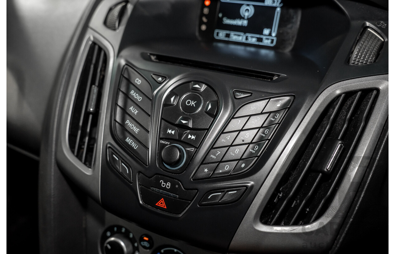 8/2012 Ford Focus Trend LW 4d Sedan Lunar Sky Metallic 2.0L