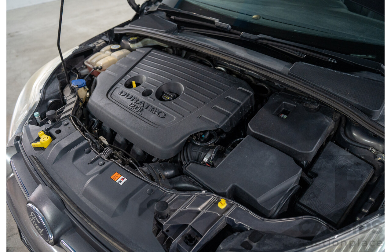 8/2012 Ford Focus Trend LW 4d Sedan Lunar Sky Metallic 2.0L