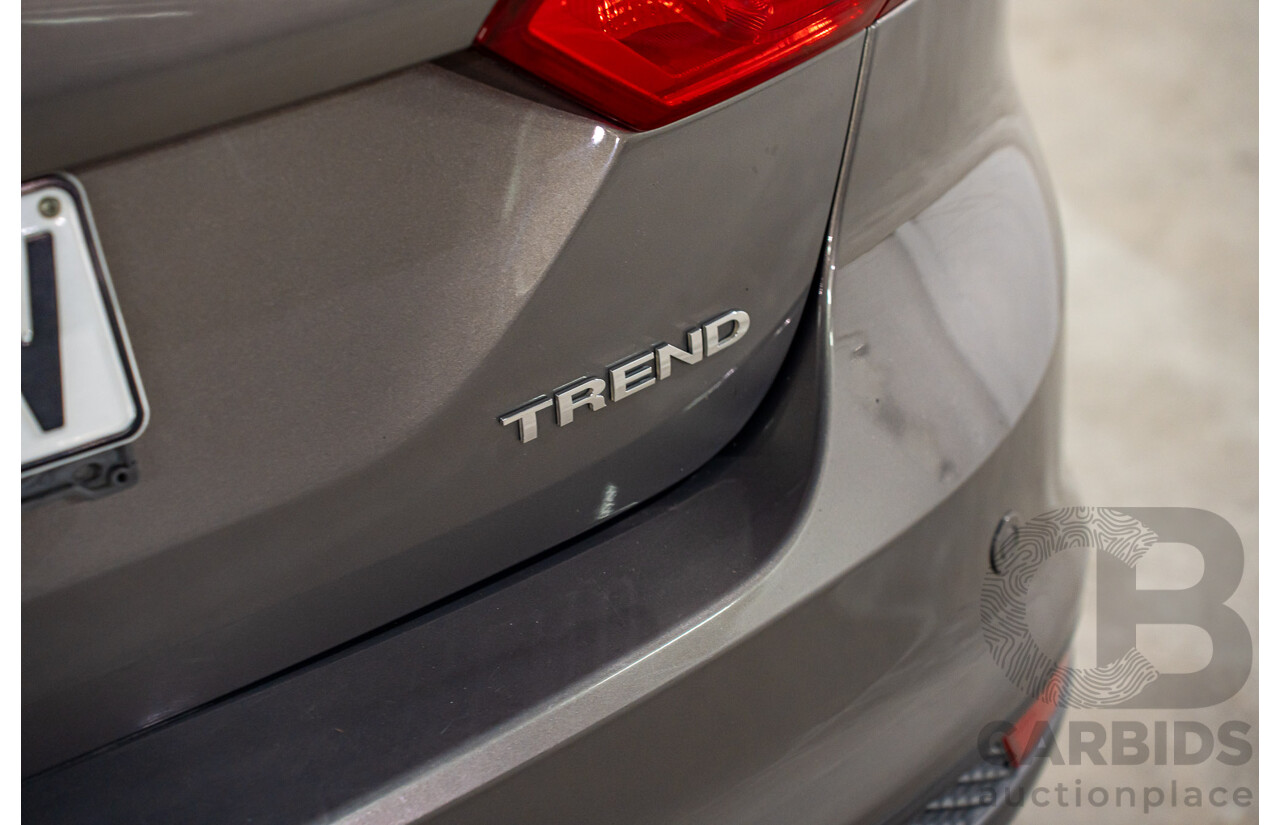 8/2012 Ford Focus Trend LW 4d Sedan Lunar Sky Metallic 2.0L