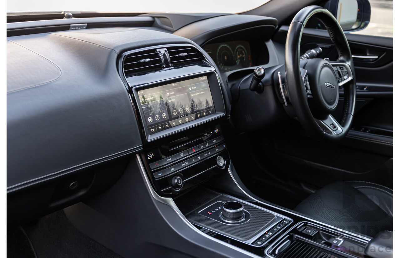 03/2018 Jaguar XE S 35t (280kW RWD) MY18 4d Sedan Carpathian Grey Metallic Supercharged V6 3.0L