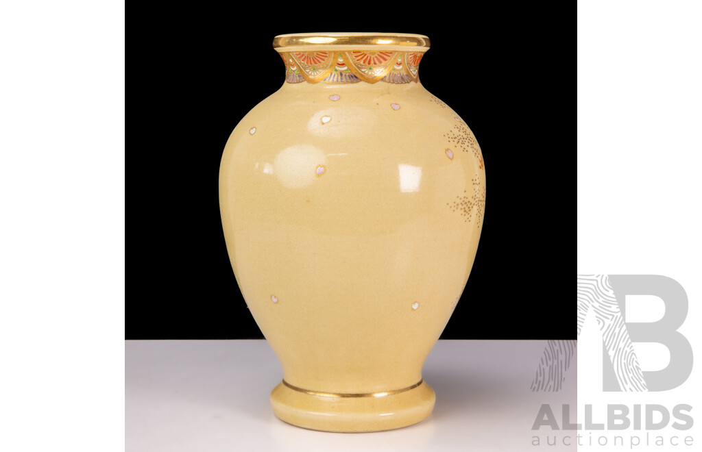 Large Satsuma Ware Vase with Floral Design