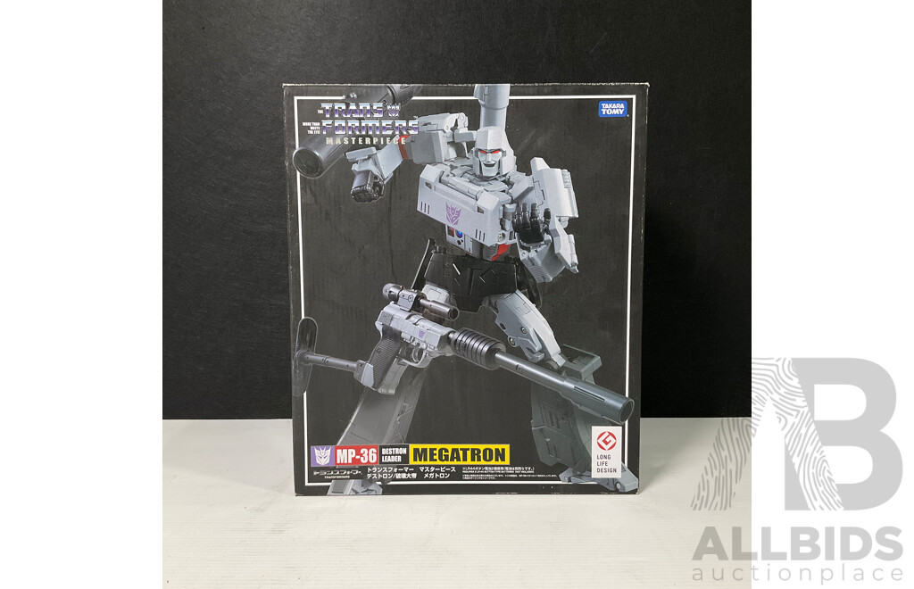 Boxed Takara Tomy Transformers Masterpiece MP-36 Megatron