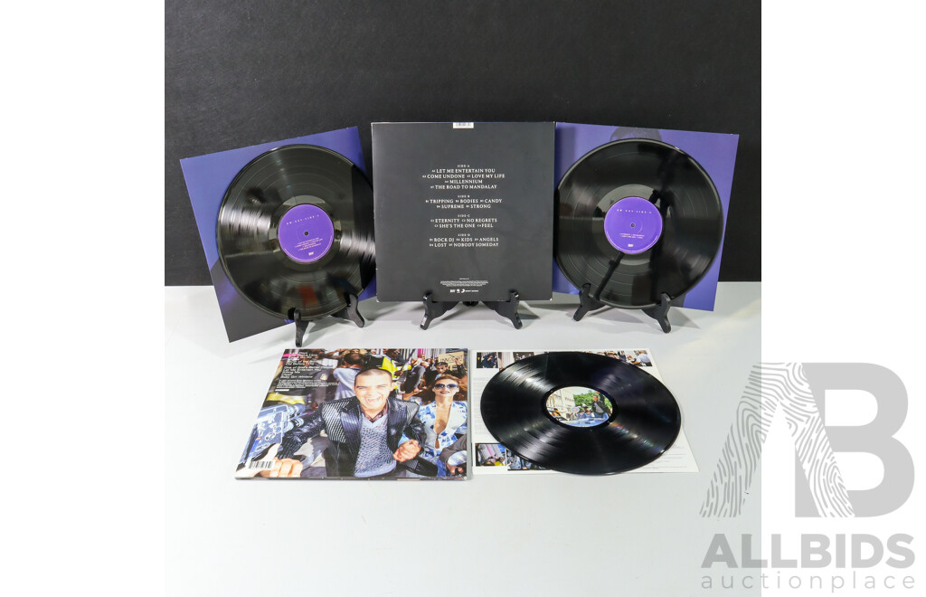 Robbie Williams Life Through a Lens and XXV (2)