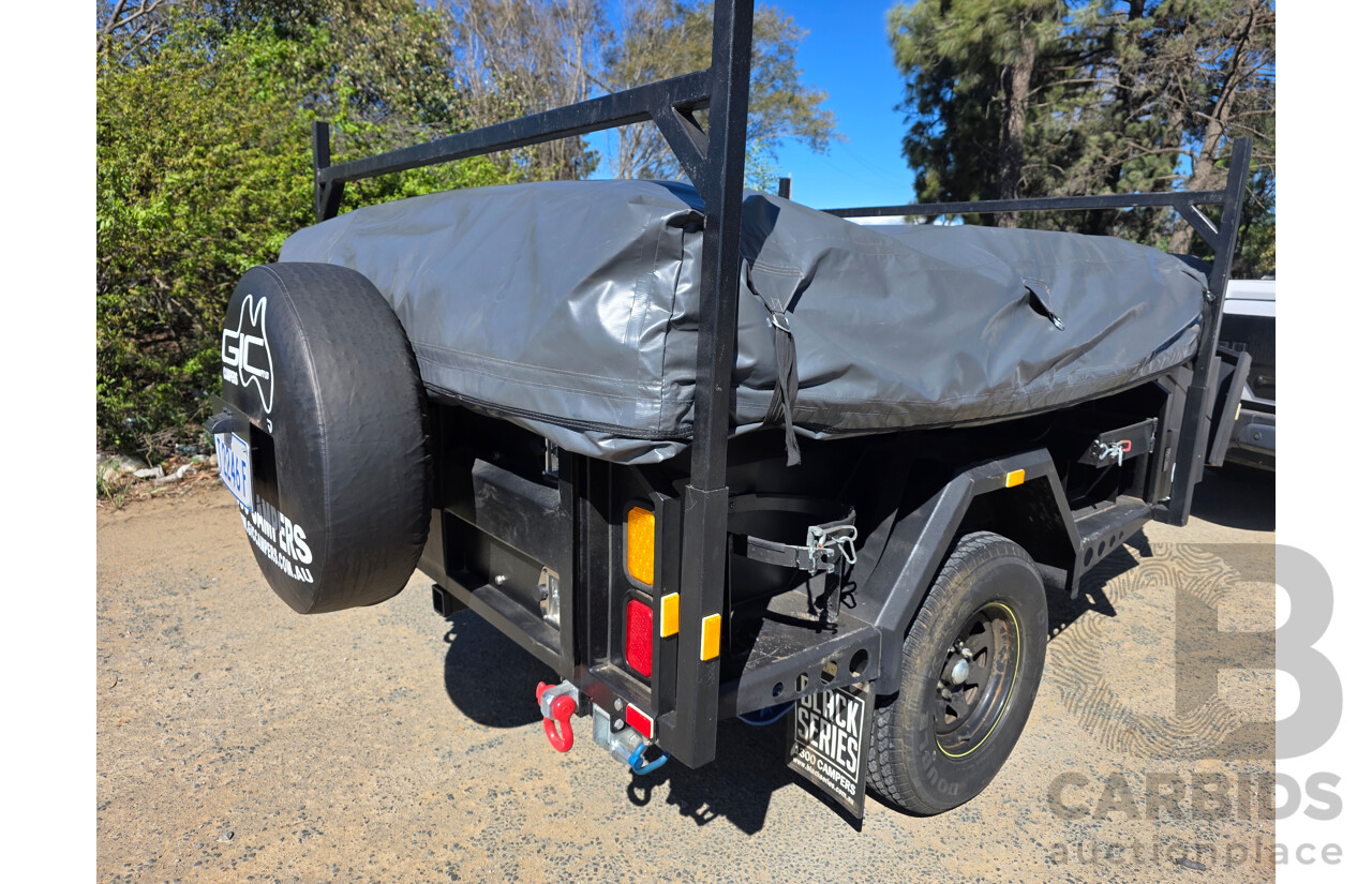10/2016 GIC Black Series Extreme Commando Camping Trailer w/ 2x Annex and Boat Rack