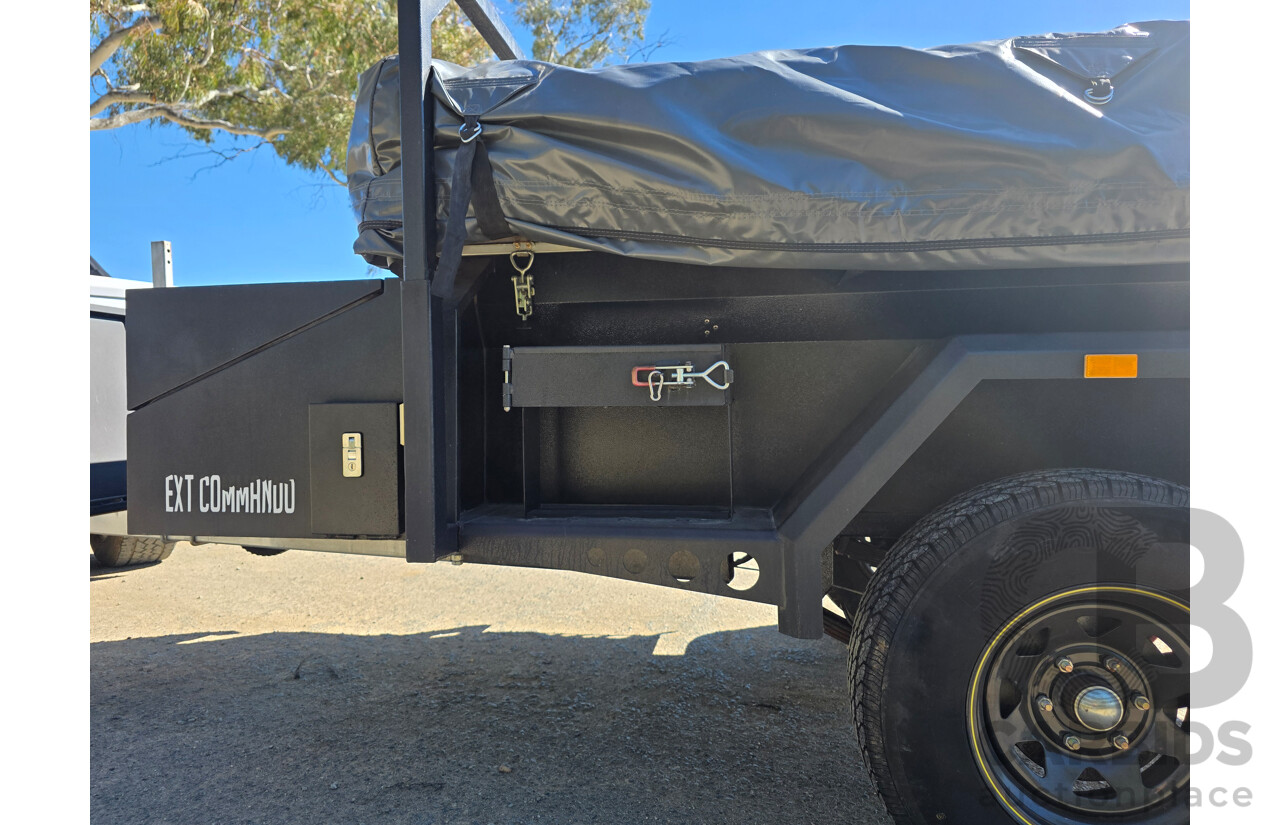 10/2016 GIC Black Series Extreme Commando Camping Trailer w/ 2x Annex and Boat Rack