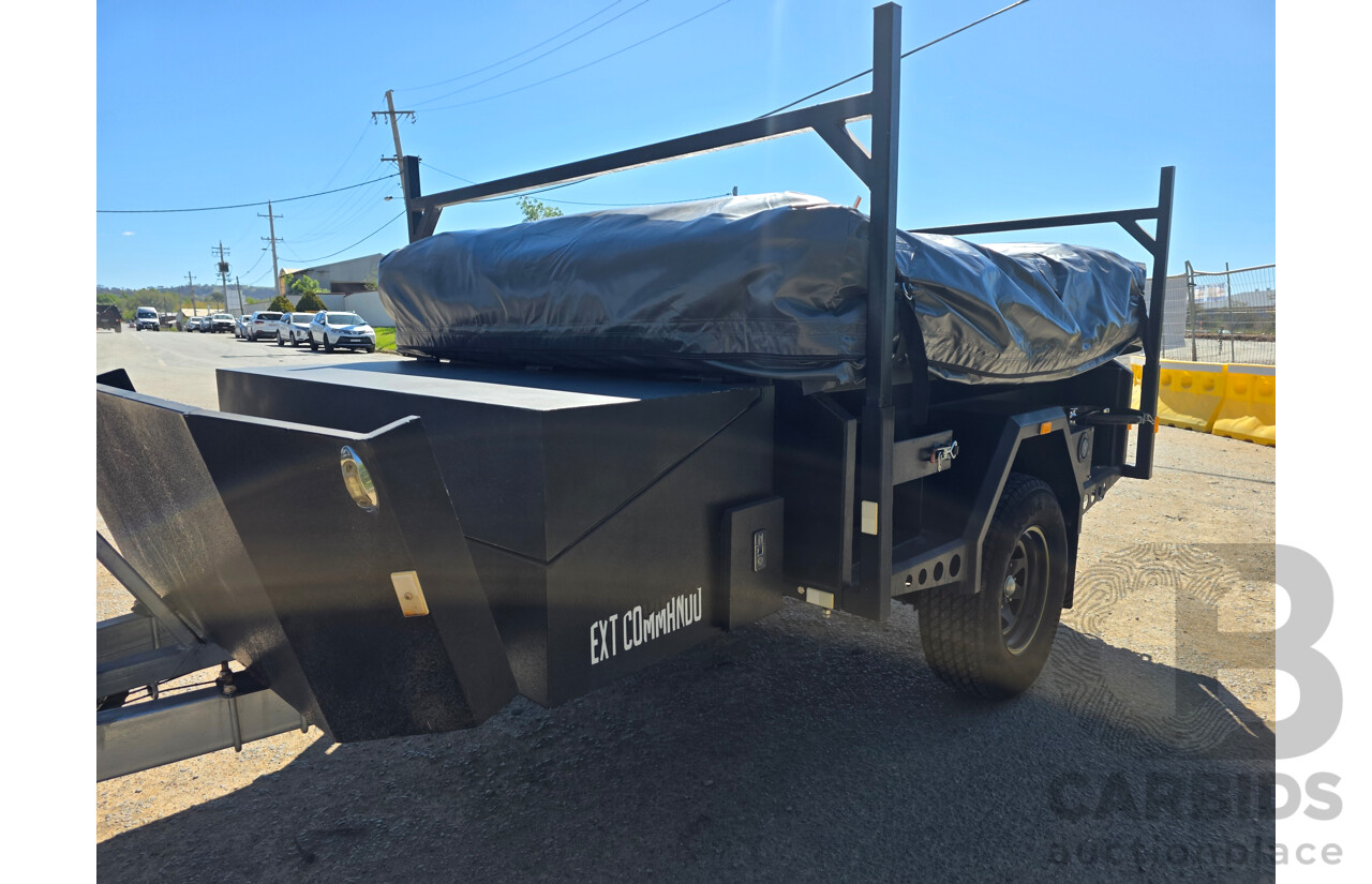 10/2016 GIC Black Series Extreme Commando Camping Trailer w/ 2x Annex and Boat Rack