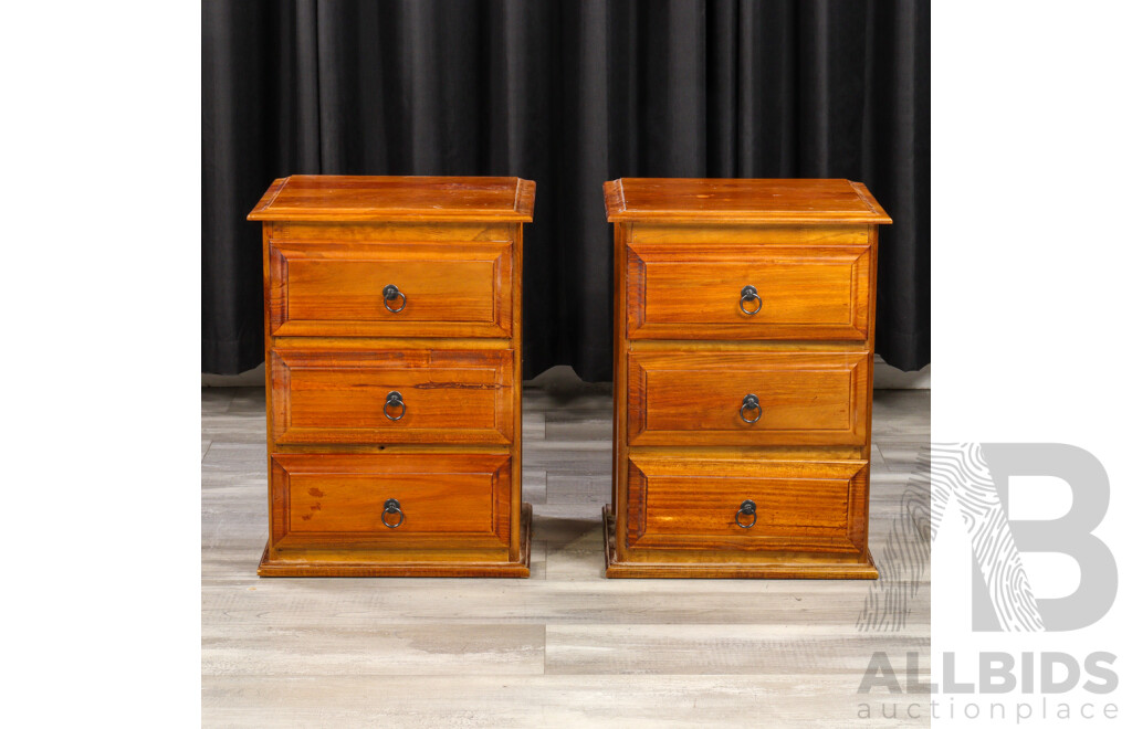 Modern Pine Three Piece Bedroom Suite Inc Pair of Bedsides and Tall Boy