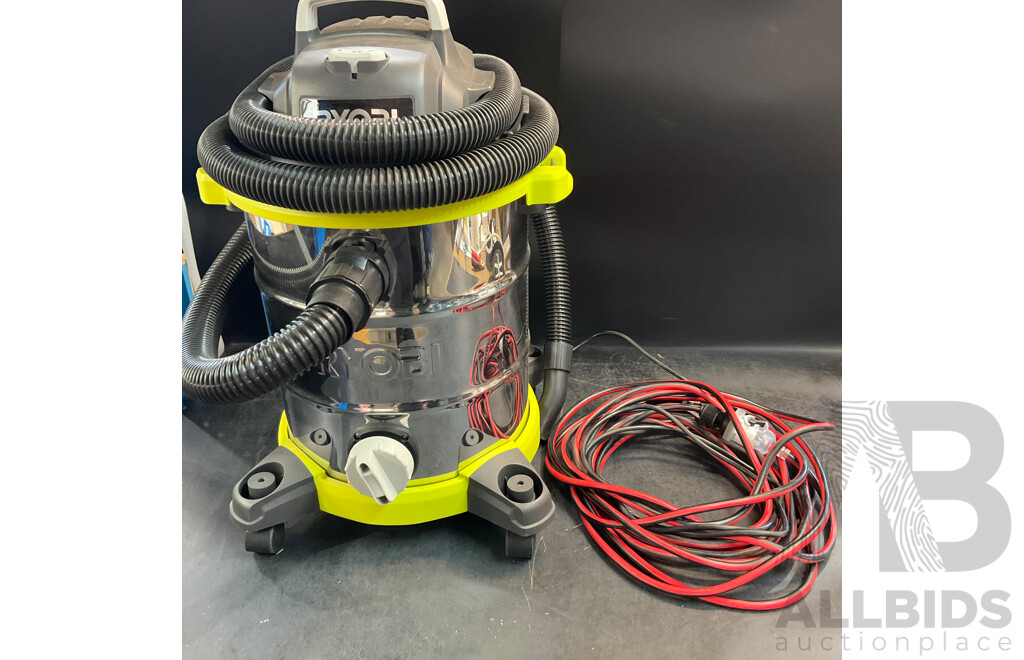 RYOBI 30L Wet & Dry Vacum Cleaner with Heavy Duty Extendtion Cord