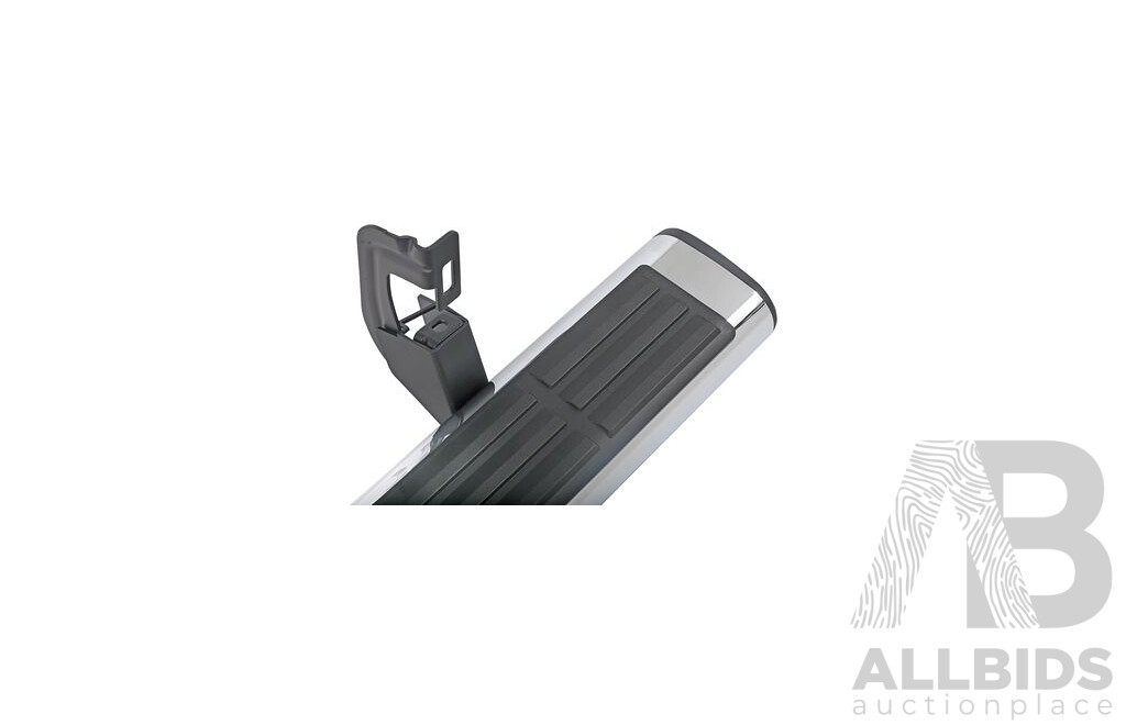 GM Crew Cab 6-Inch Oval Assist Steps in Chrome (Diesel) for GMC or Chevrolet