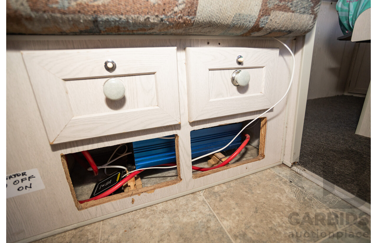 08/2001 Regent Cruiser 19ft Caravan Trailer  - White