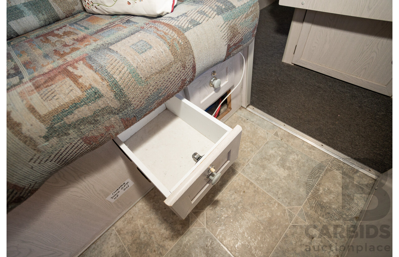 08/2001 Regent Cruiser 19ft Caravan Trailer  - White