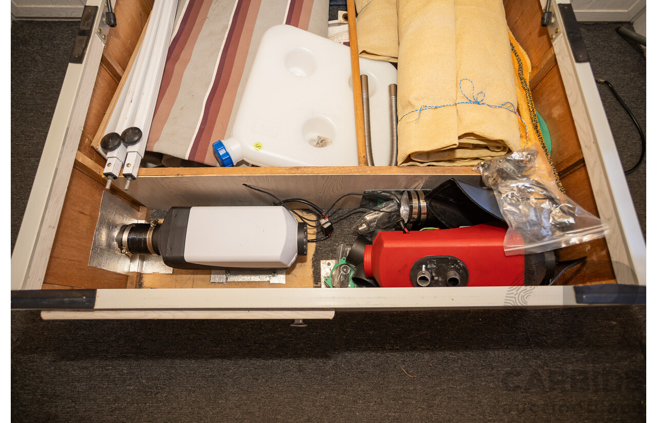 08/2001 Regent Cruiser 19ft Caravan Trailer  - White