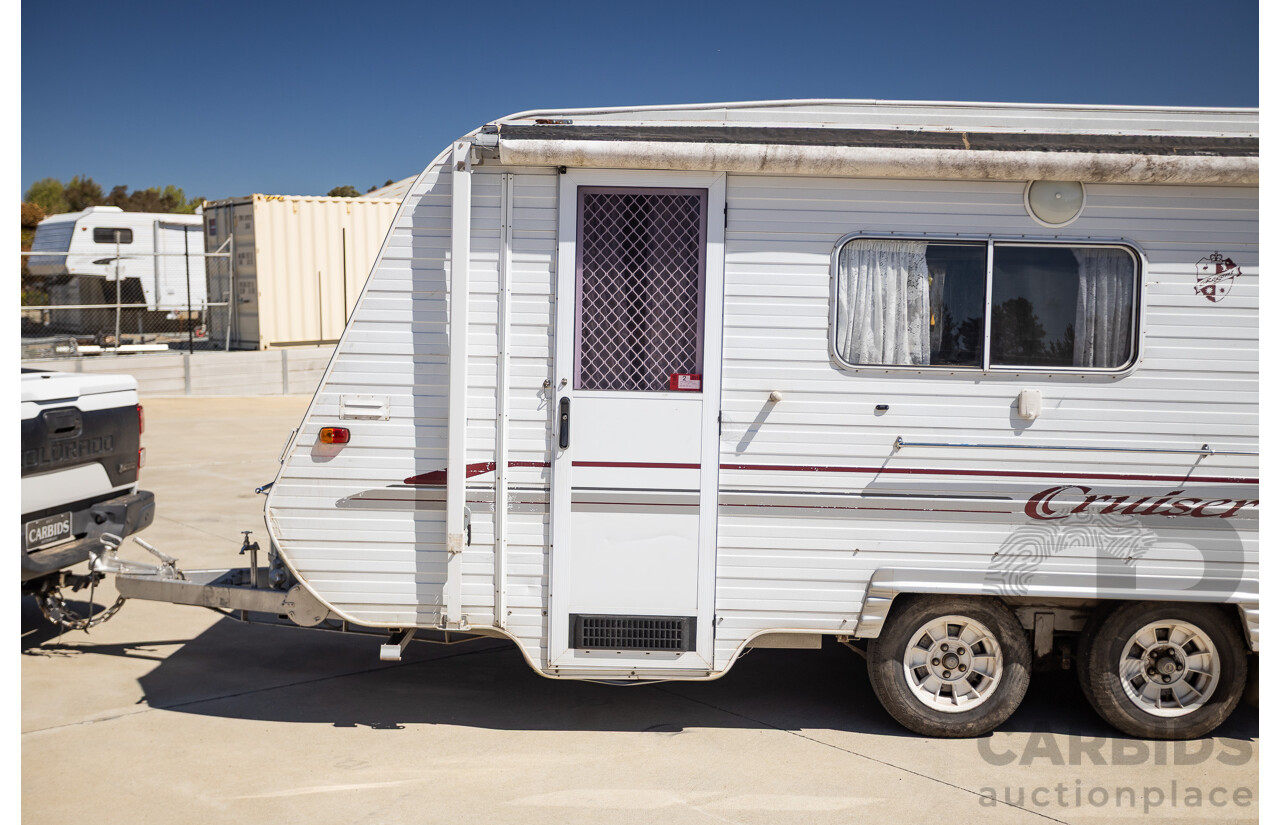 08/2001 Regent Cruiser 19ft Caravan Trailer  - White