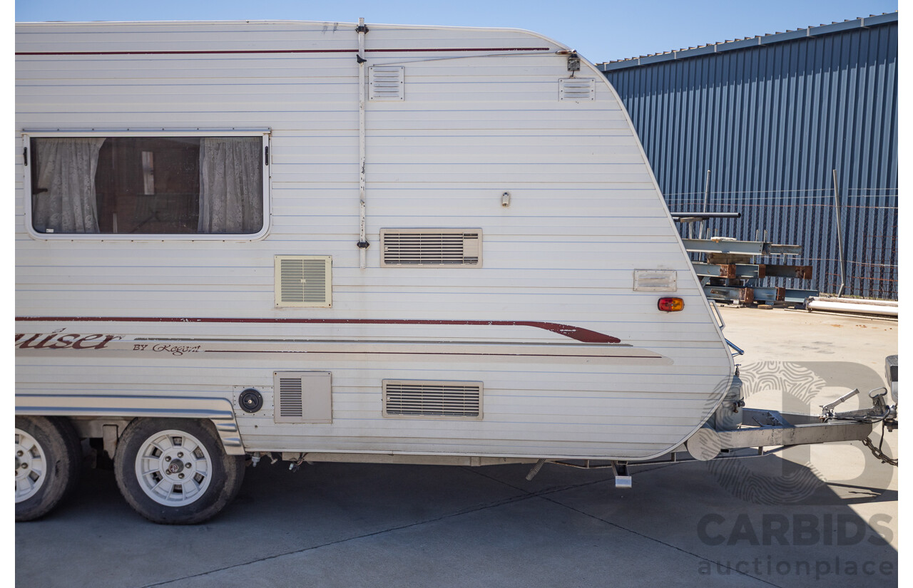 08/2001 Regent Cruiser 19ft Caravan Trailer  - White