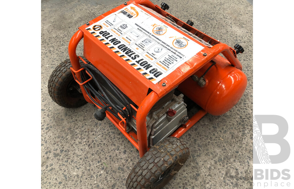 Compact 3000 Roll Cage Electric Air Compressor