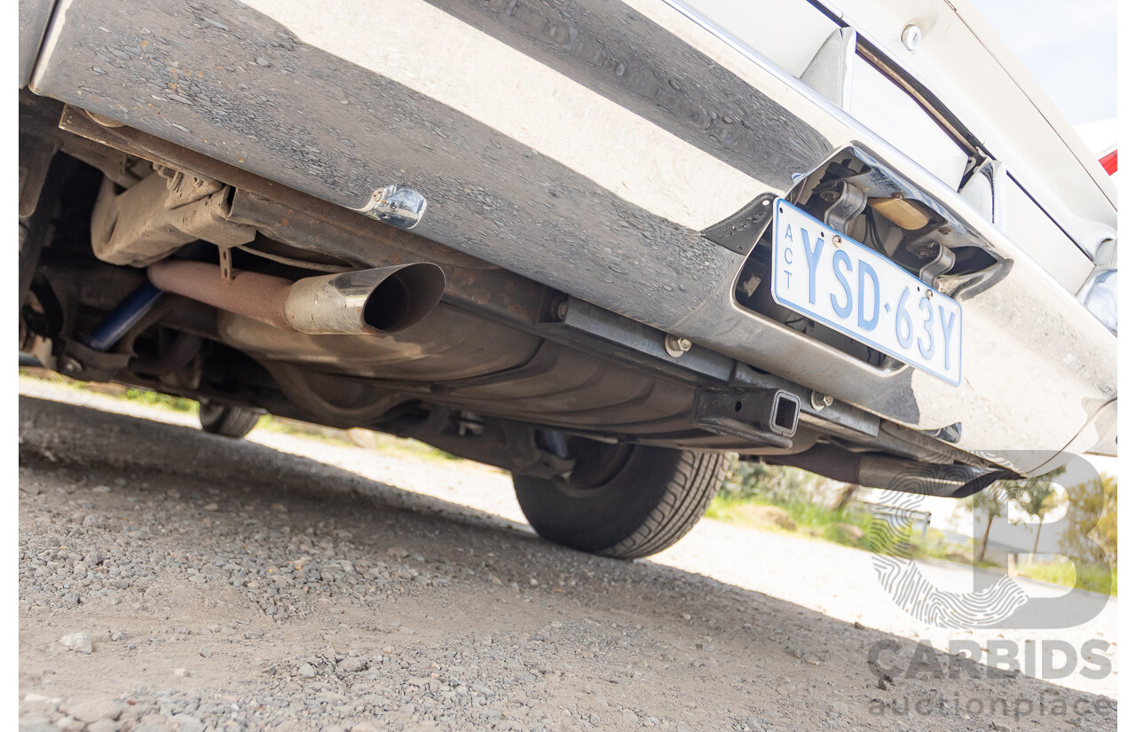 01/1961 Cadillac DeVille Short Deck 4d Sedan Olympic White V8 6.4L