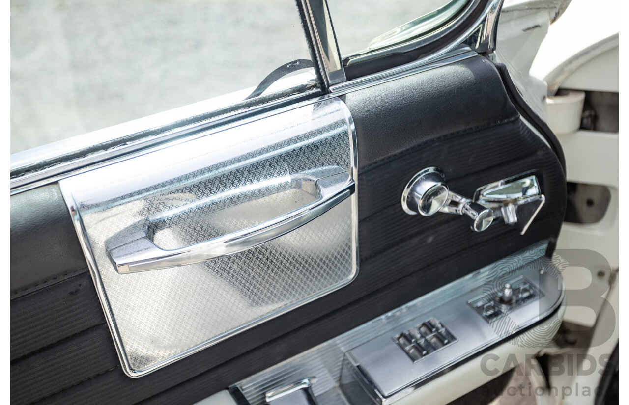 01/1961 Cadillac DeVille Short Deck 4d Sedan Olympic White V8 6.4L