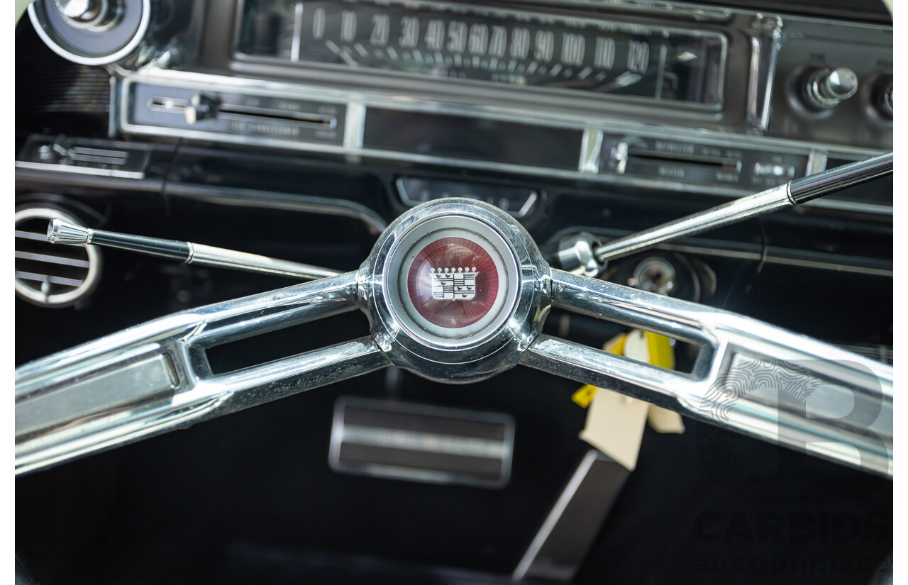 01/1961 Cadillac DeVille Short Deck 4d Sedan Olympic White V8 6.4L