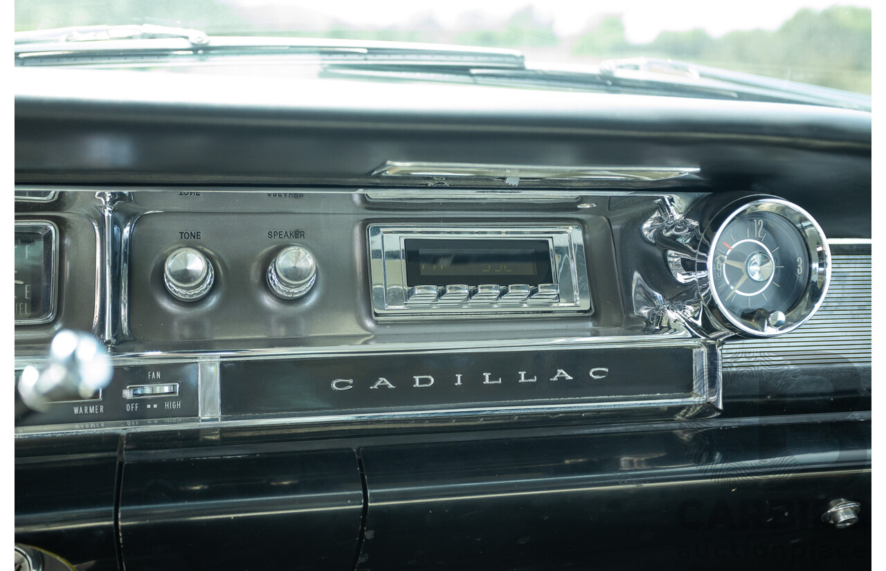 01/1961 Cadillac DeVille Short Deck 4d Sedan Olympic White V8 6.4L