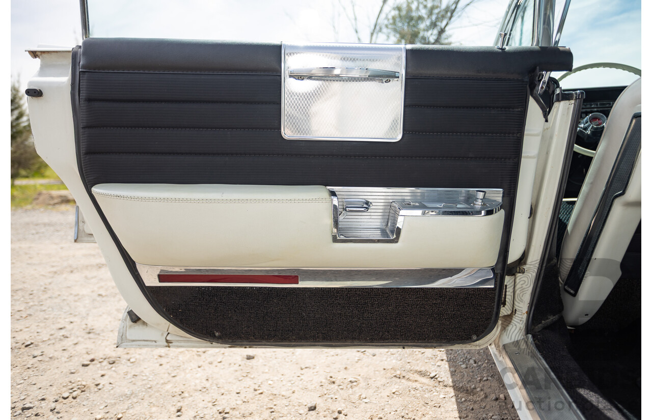 01/1961 Cadillac DeVille Short Deck 4d Sedan Olympic White V8 6.4L