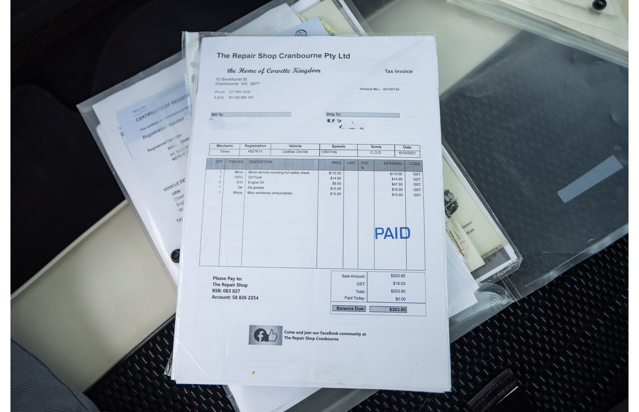 01/1961 Cadillac DeVille Short Deck 4d Sedan Olympic White V8 6.4L