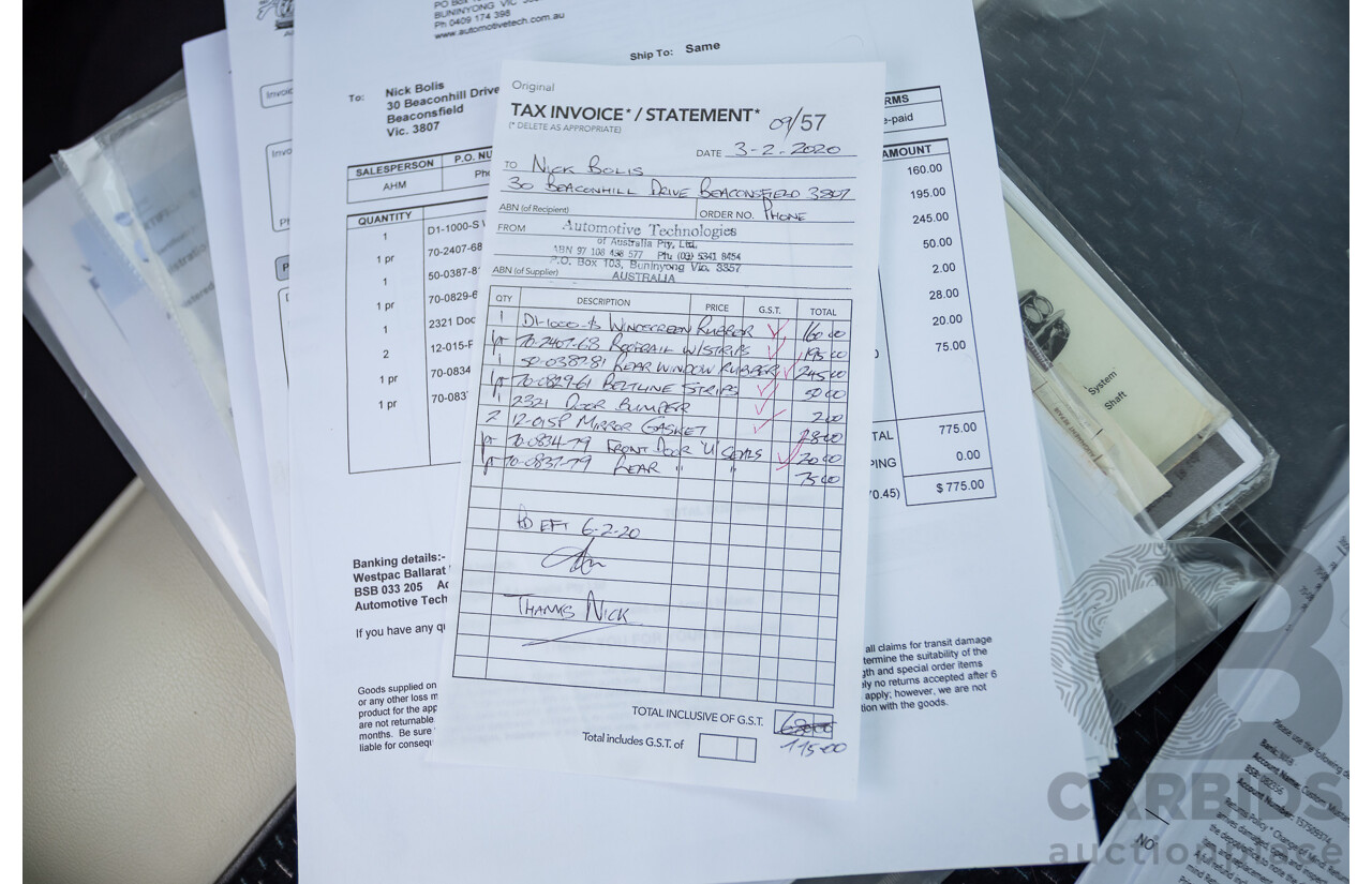 01/1961 Cadillac DeVille Short Deck 4d Sedan Olympic White V8 6.4L